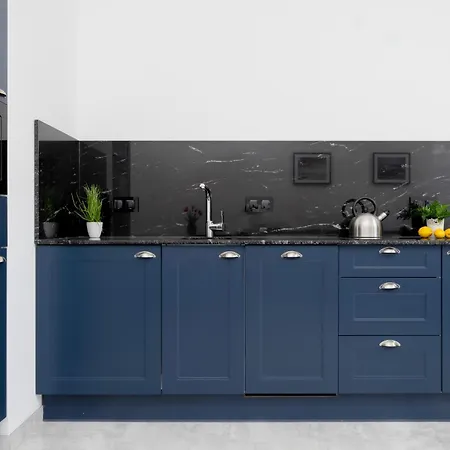 Wyjątkowy Z Uroczym Ogródkiem Oraz Parkingiem By Renters * Varsovia