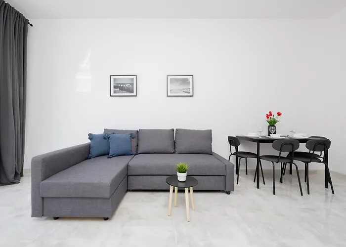 Lejlighed Wyjatkowy Z Uroczym Ogrodkiem Oraz Parkingiem By Renters