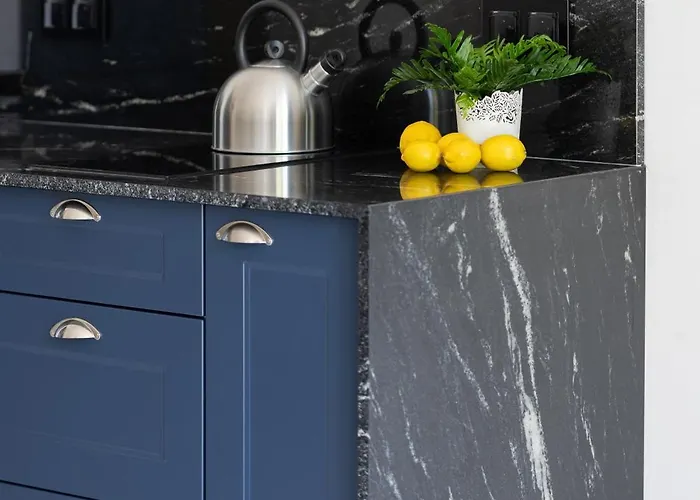 Wyjatkowy Z Uroczym Ogrodkiem Oraz Parkingiem By Renters Lejlighed