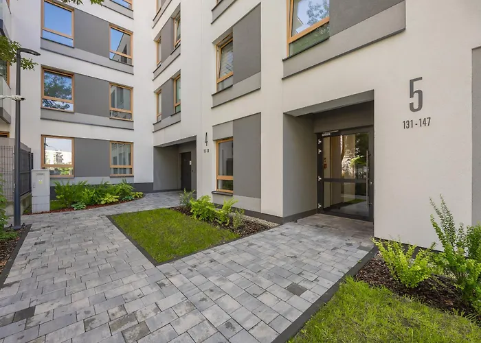 Lejlighed Wyjatkowy Z Uroczym Ogrodkiem Oraz Parkingiem By Renters